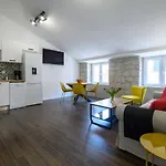 Apartmán Marin & Ketty's Boutique Place At The Heart Of
