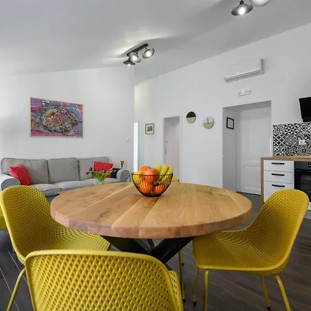 Marin & Ketty's Boutique Place At The Heart Of Apartmán Dubrovník